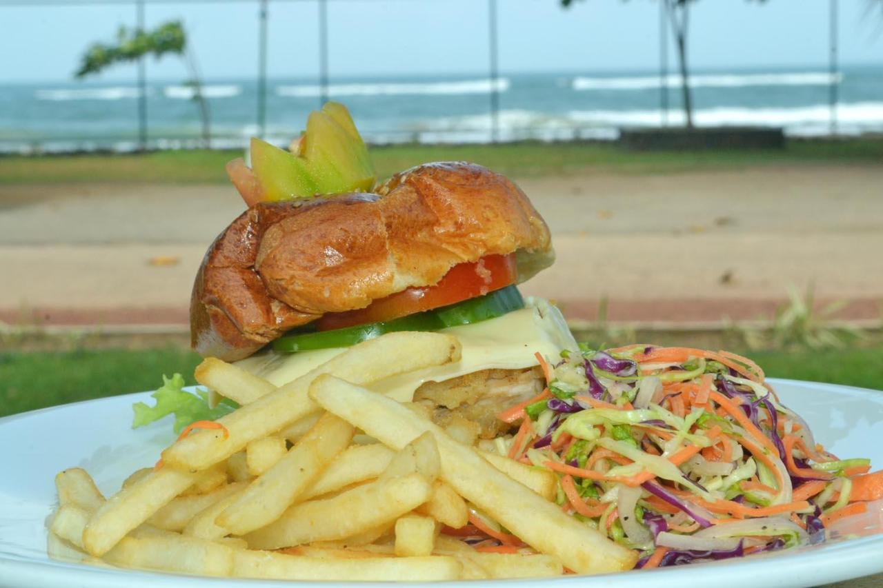 Rest House Matara 호텔 외부 사진