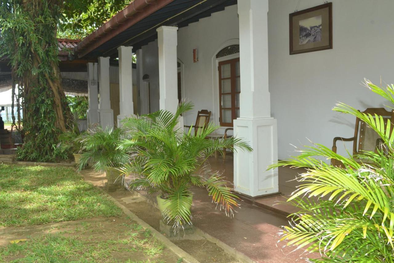 Rest House Matara 호텔 외부 사진